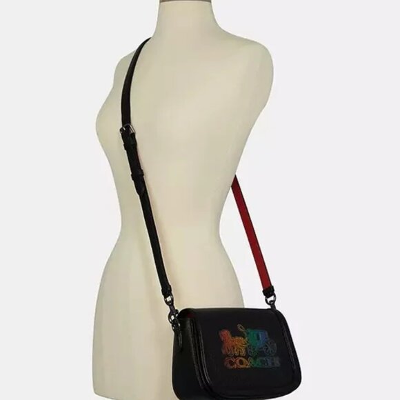 Coach Saddle Bag With Horse And Carriage C6804 - Picture 2 of 12